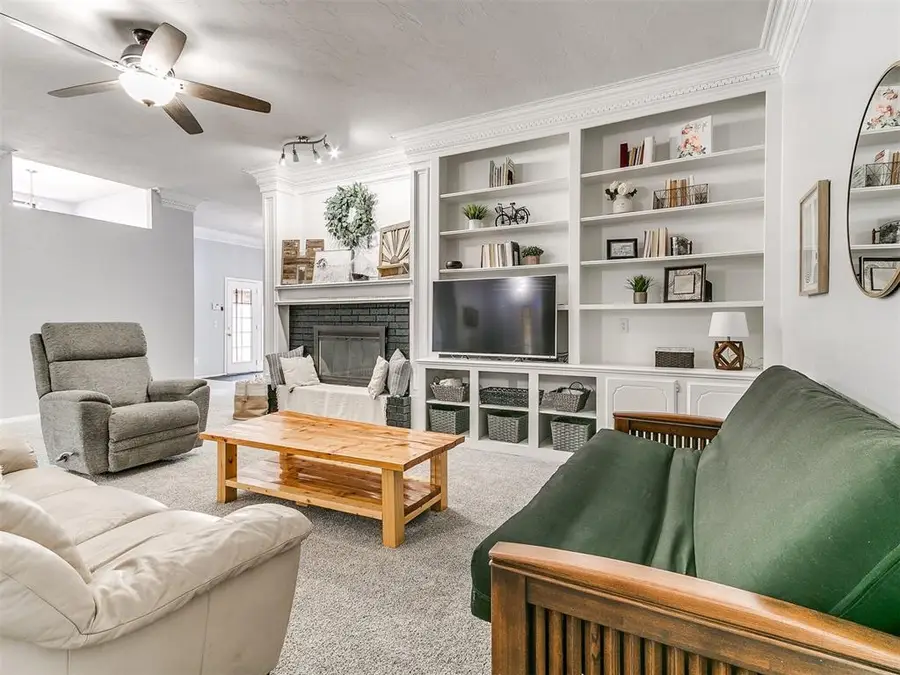 16716 Valley Crest, Edmond, OK 73012 - Image #3