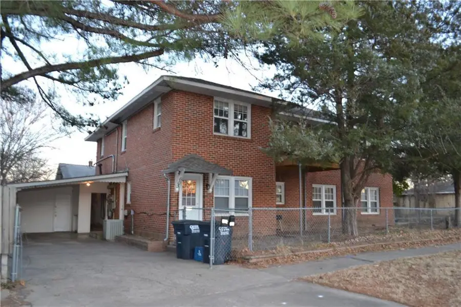 128 W Ridgewood Street, Shawnee, OK 74801 - Image #2