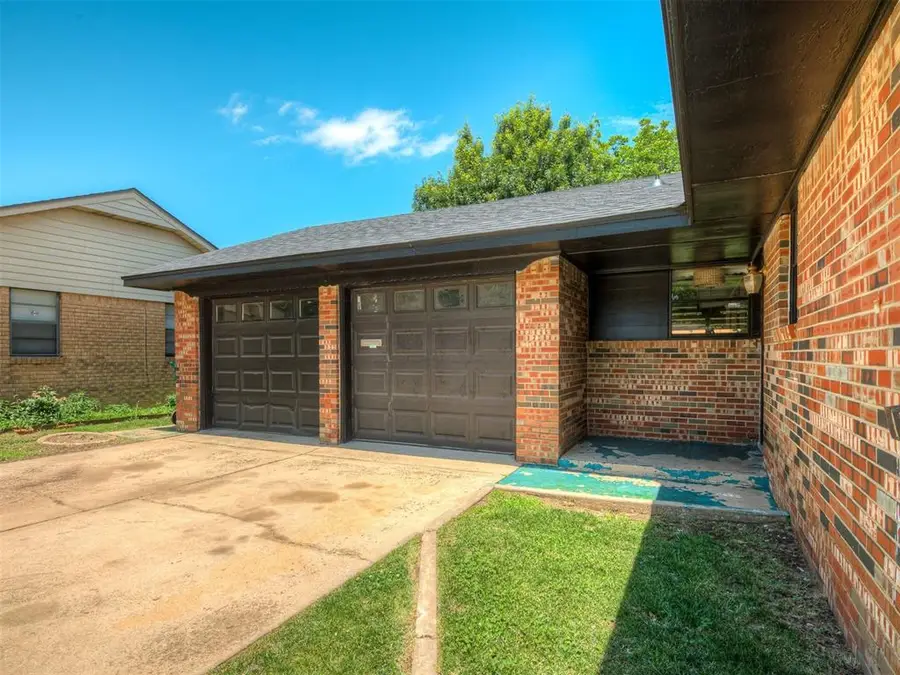 2117 SW 76th Street, Oklahoma City, OK 73159 - Image #2