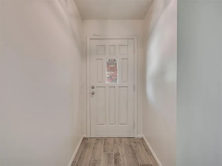 2117 SW 76th Street, Oklahoma City, OK 73159 - Image #3