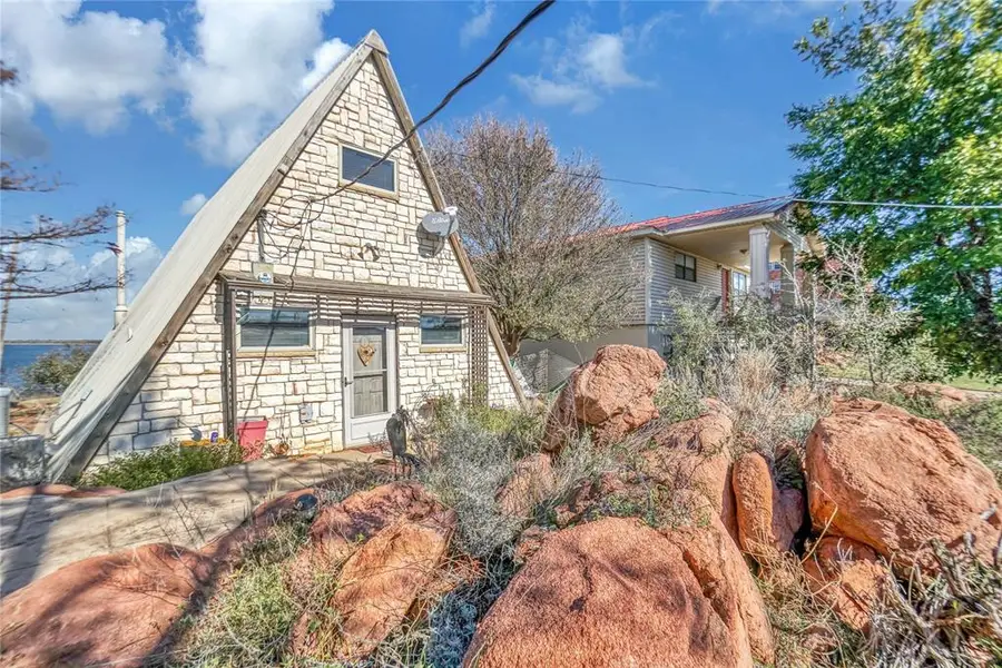 7 Hicks Mountain Road Road, Lone Wolf, OK 73655 - Image #2