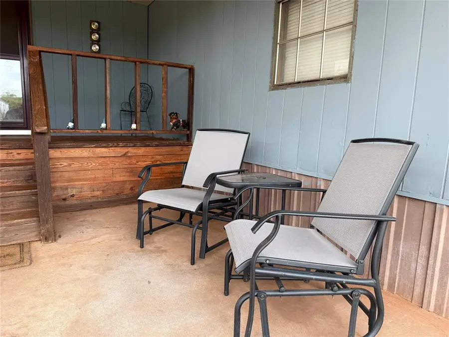 314 E Lincoln Avenue, Sayre, OK 73662 - Image #3