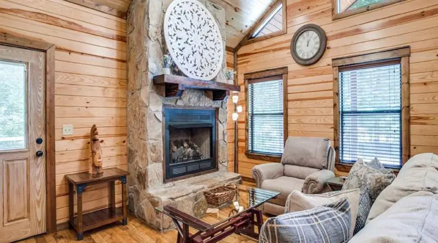 62 Fork Creek Trail, Broken Bow, OK 74728 - Image #3