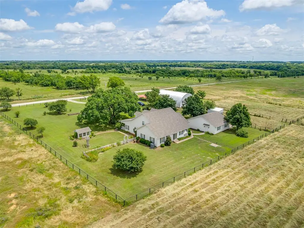 4919 E Lone Chimney Road, Glencoe, OK 74032 - Image #1