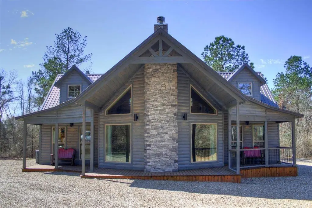 47 Pine Hills Court, Broken Bow, OK 74728 - Image #1