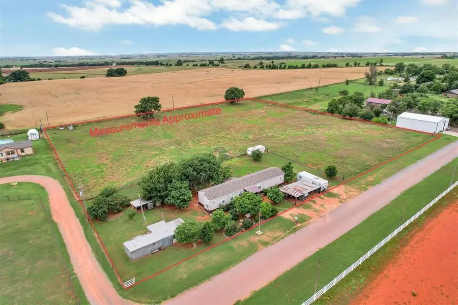 11221 N 1928 Road, Sayre, OK 73662 - Image #2