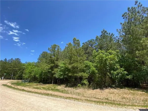 108 Pine Hills Road, Broken Bow, OK 74728