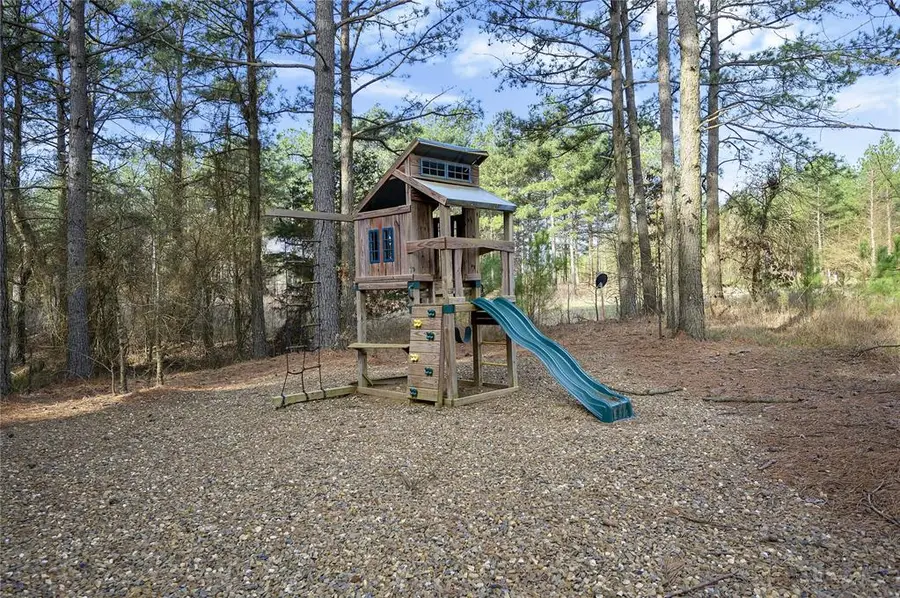 318 Camp Ranch Road, Broken Bow, OK 74728 - Image #3