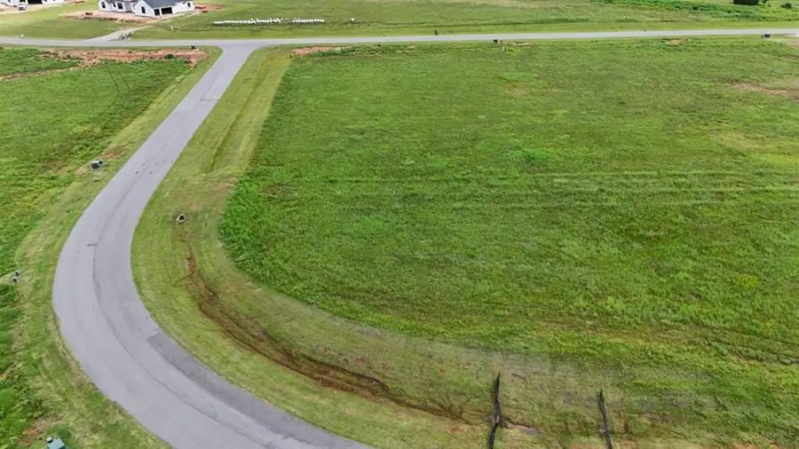 1388 High Meadow Lane, Goldsby, OK 73093 - Image #2