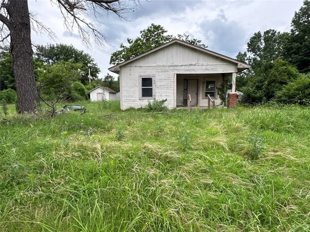 1000 S Dogwood Avenue, Okmulgee, OK 74447 - Image #1
