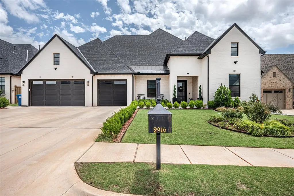 2916 Wood Thrush Way, Edmond, OK 73012 - Image #1