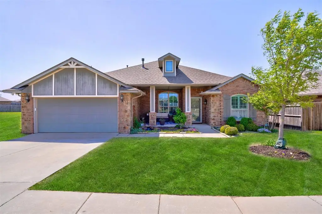 18313 Summer Grove Avenue, Edmond, OK 73012 - Image #1