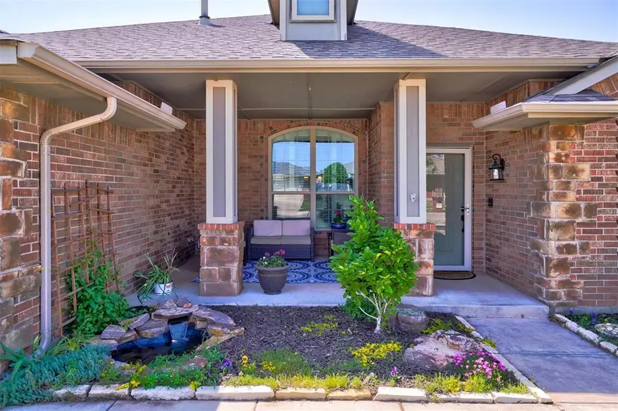 18313 Summer Grove Avenue, Edmond, OK 73012 - Image #3