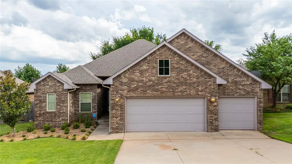 2316 Tuscan Lane, Edmond, OK 73034 - Image #1
