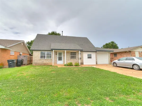 1205 Saint George Avenue, Moore, OK 73160