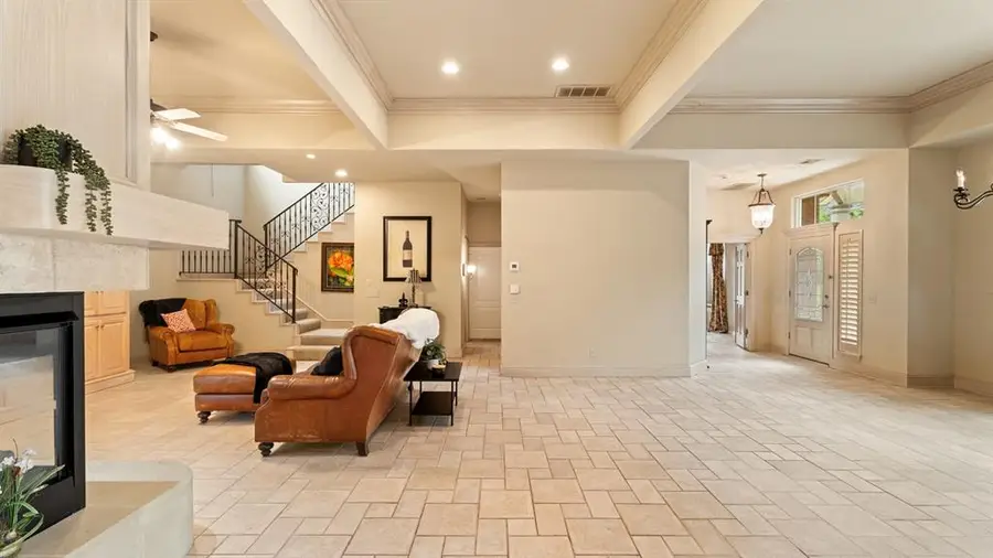 704 Capri Place, Edmond, OK 73034 - Image #2