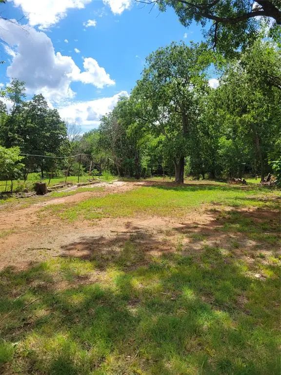 311 S Bertha Street, Pauls Valley, OK 73075 - Image #2