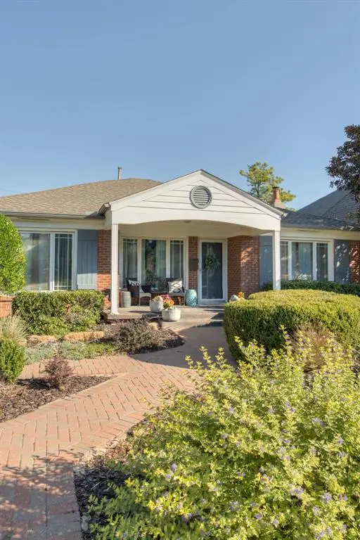 1109 Bedford Drive, Nichols Hills, OK 73116 - Image #3