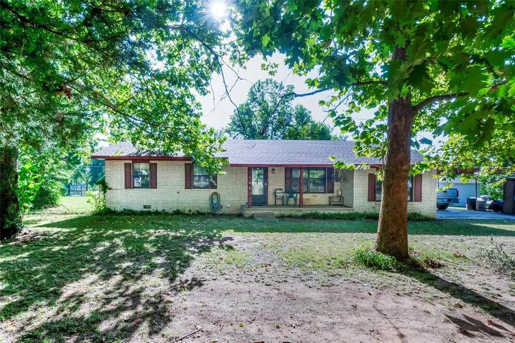 108 S 3rd Street, Stroud, OK 74079 - Image #1