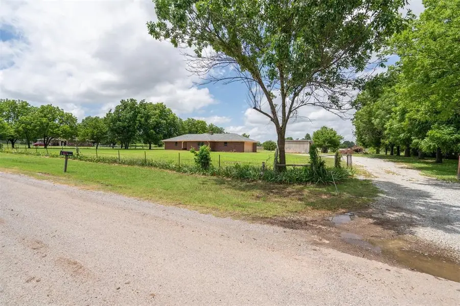 1720 County Road 1213, Tuttle, OK 73089 - Image #3