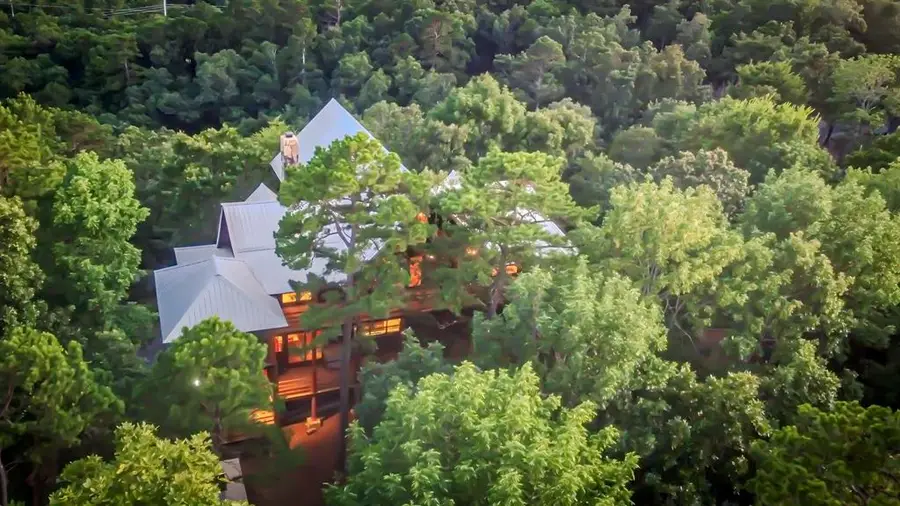 145 Lake Bluff Lane, Broken Bow, OK 74728 - Image #2