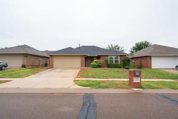 228 Tecumseh Meadows Drive, Norman, OK 73069