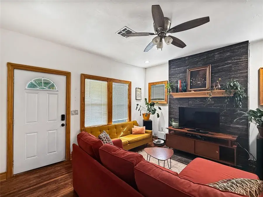 1819 NE 11th Street, Oklahoma City, OK 73117 - Image #3