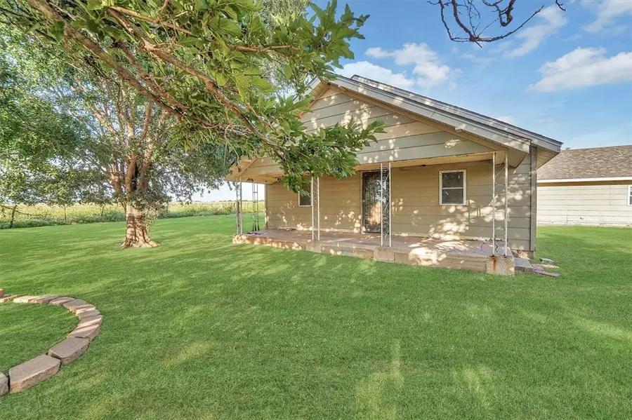 22904 N County Road 1840 Road, Mangum, OK 73554 - Image #2