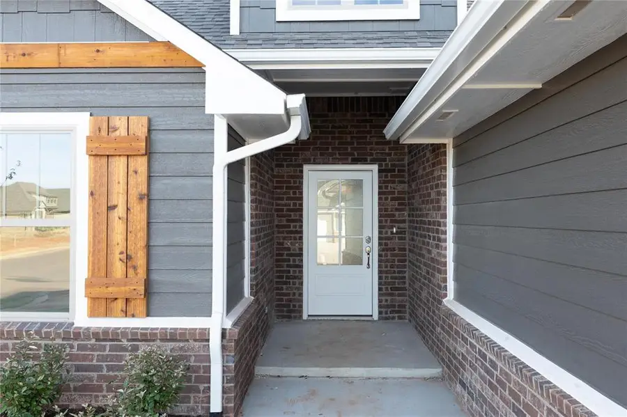 8000 NW 152nd Street, Edmond, OK 73013 - Image #2