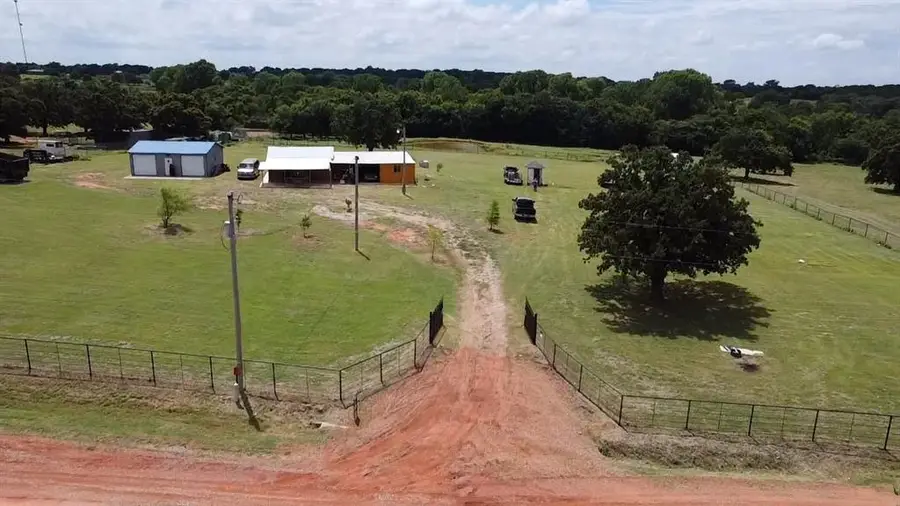 194th Street, Lindsay, OK 73052 - Image #2