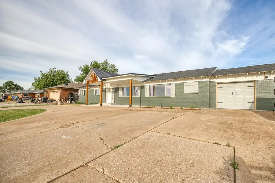 1212 S Main Street, Kingfisher, OK 73750 - Image #2