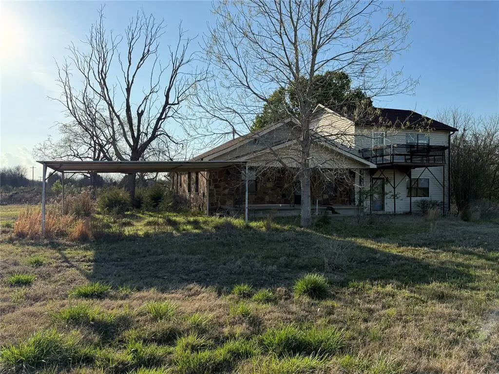 618 Chieftan Drive, Wetumka, OK 74883 - Image #1