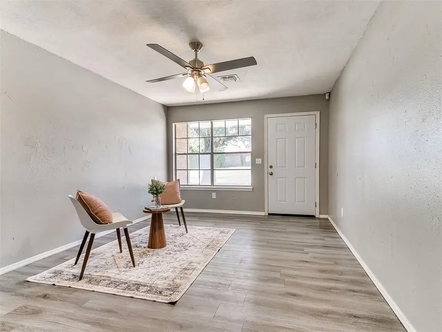 315 W Silverwood Drive, Midwest City, OK 73110 - Image #3