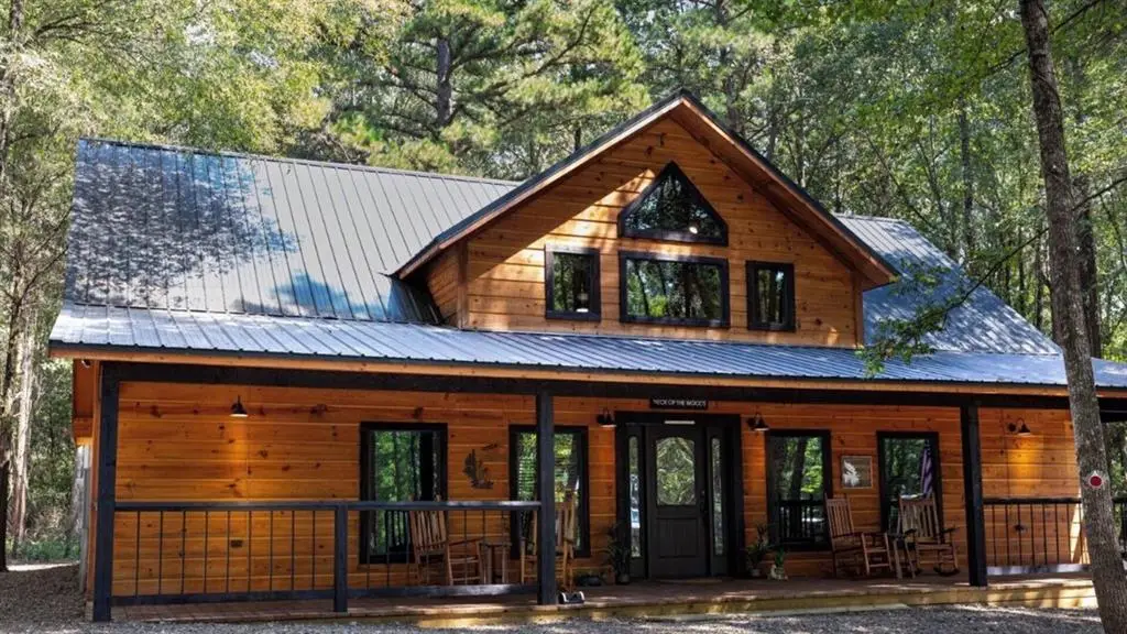 136 Preserve Way, Broken Bow, OK 74728 - Image #1