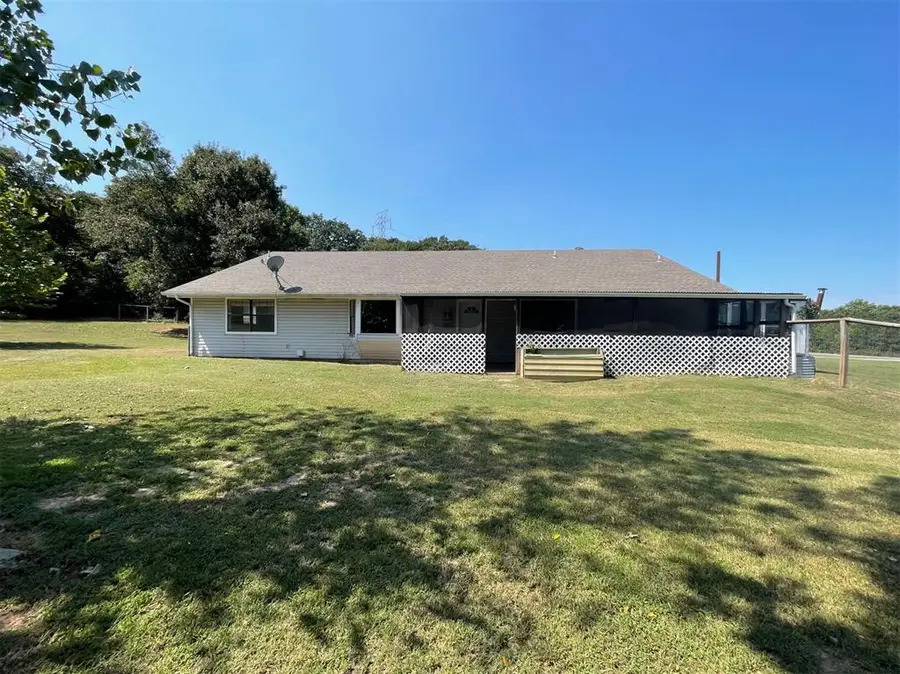 44783 Whispering Oaks Drive, Shawnee, OK 74804 - Image #2