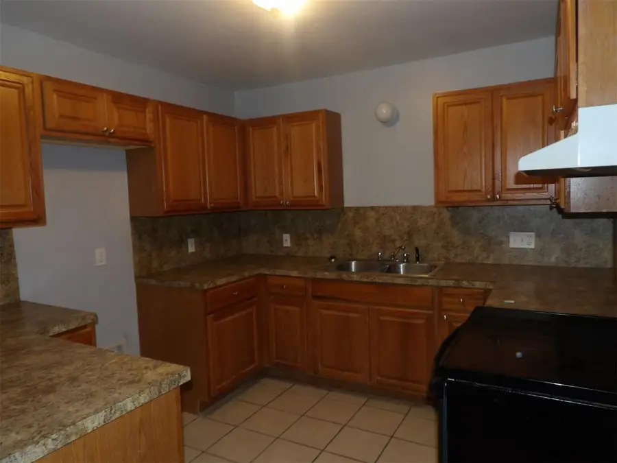 1437 SW 36th Street, Oklahoma City, OK 73109 - #3