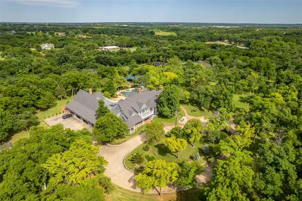 2701 Twin Creek Drive, Oklahoma City, OK 73113