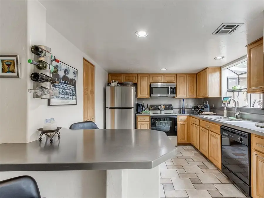 6500 N Grand Boulevard #120, Oklahoma City, OK 73116 - Image #3