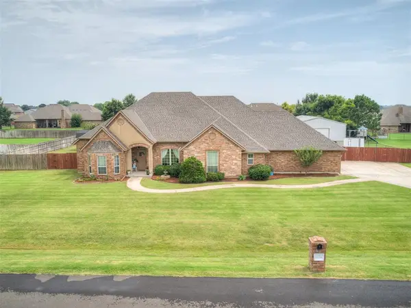 4624 Crestmere Lane, Edmond, OK 73025