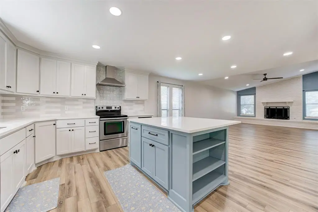 2501 Valley Brook Drive, Edmond, OK 73034 - Image #1