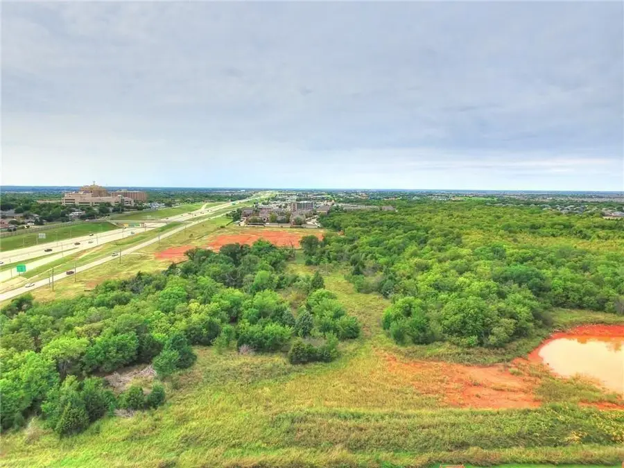 4105 W Memorial Road, Oklahoma City, OK 73134 - Image #2
