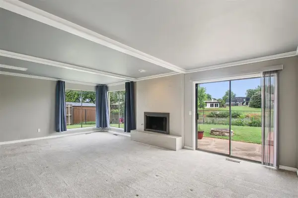 6005 Harwich Manor Manor, Oklahoma City, OK 73132