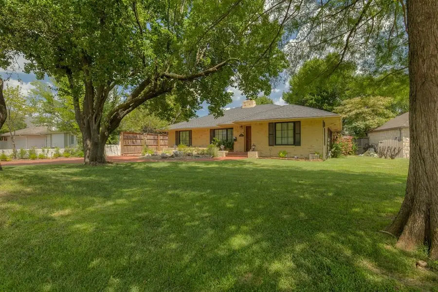 6409 N Hillcrest Avenue, Nichols Hills, OK 73116 - Image #2