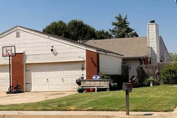 1113 Swan Lake Road, Edmond, OK 73003