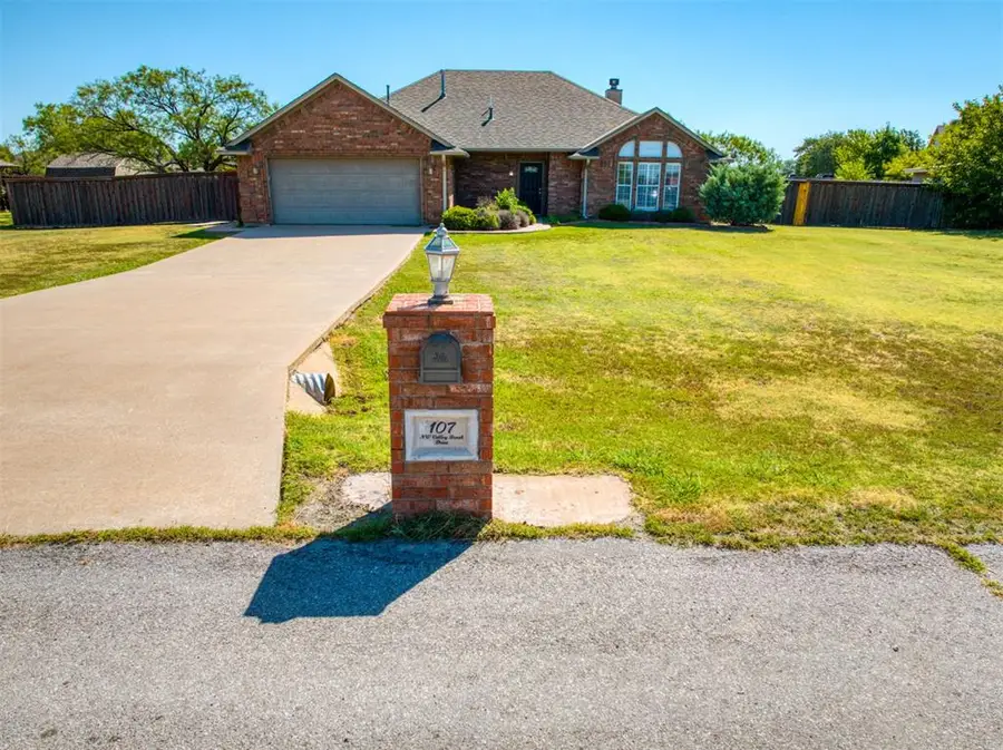 107 NW Valleybrook, Lawton, OK 73505 - Image #2
