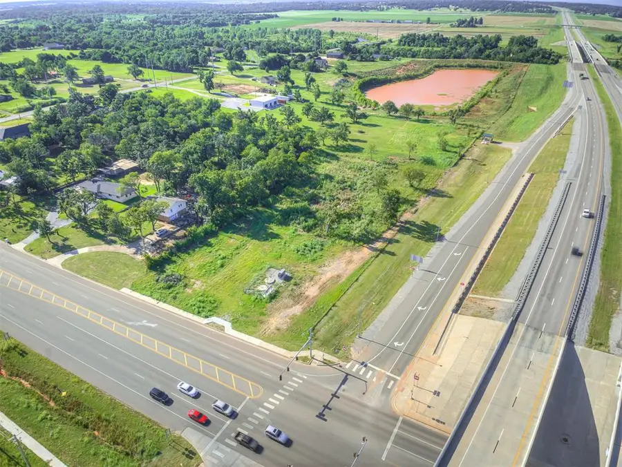 NE 23rd Street, Harrah, OK 73045 - Image #2