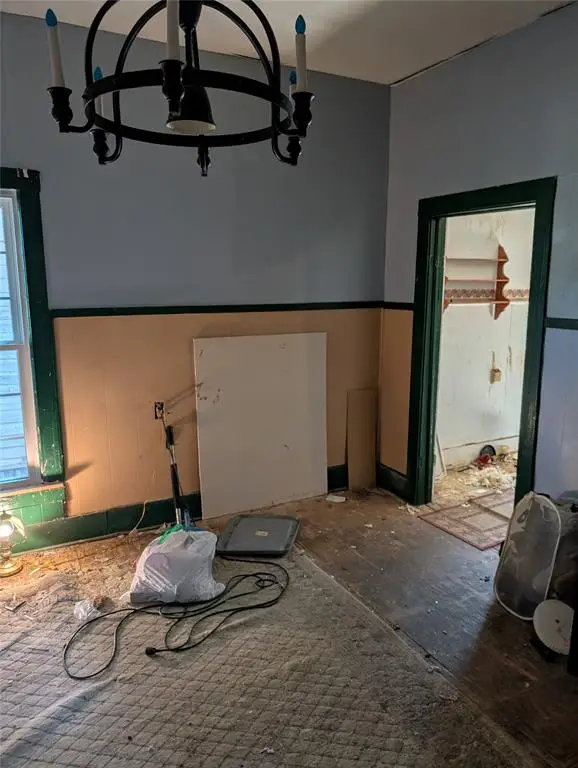 915 W Logan Avenue, Guthrie, OK 73044 - Image #2