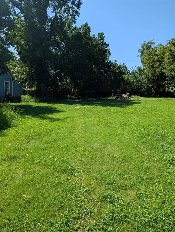 915 W Logan Avenue, Guthrie, OK 73044 - Image #3