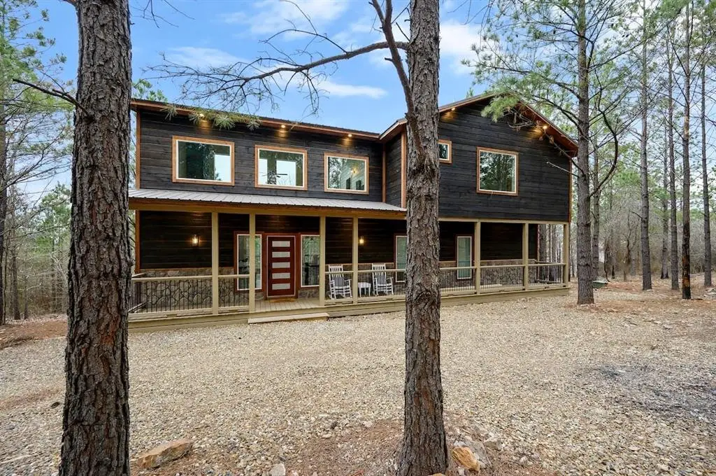 19 Berry Court, Broken Bow, OK 74728 - Image #1