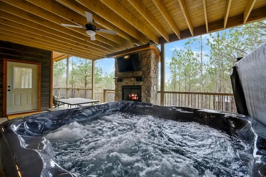 19 Berry Court, Broken Bow, OK 74728 - Image #3